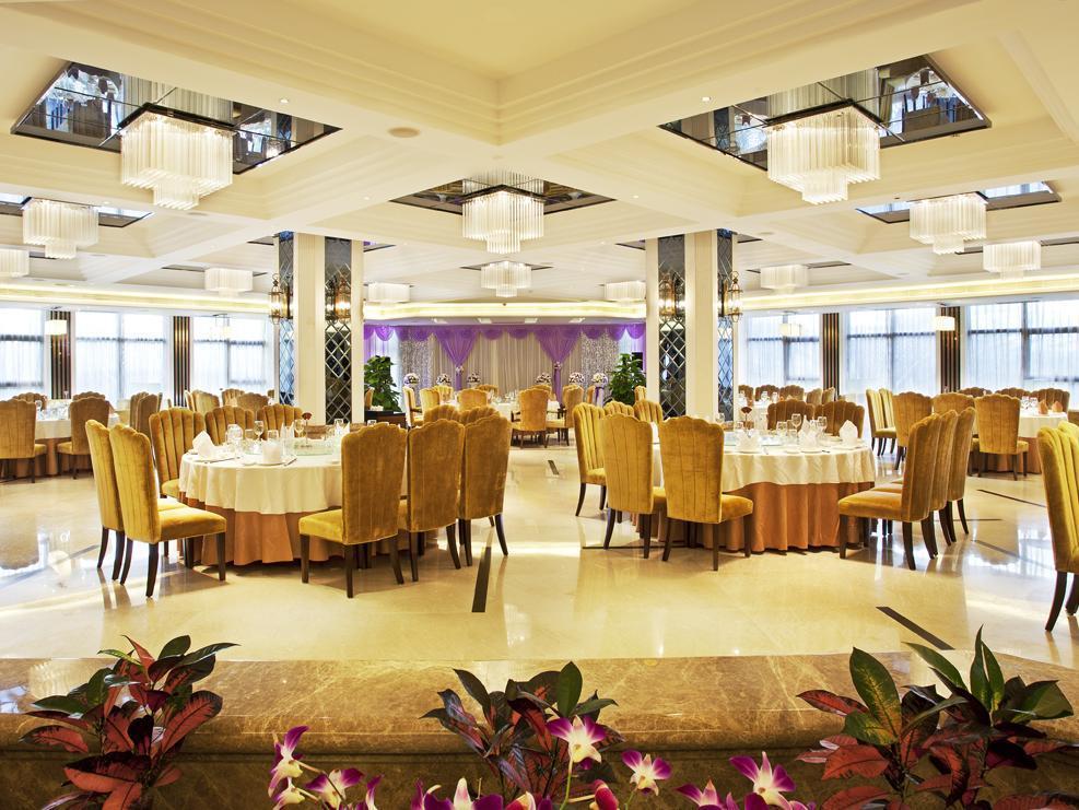 Joya International Hotel Szanja Kültér fotó