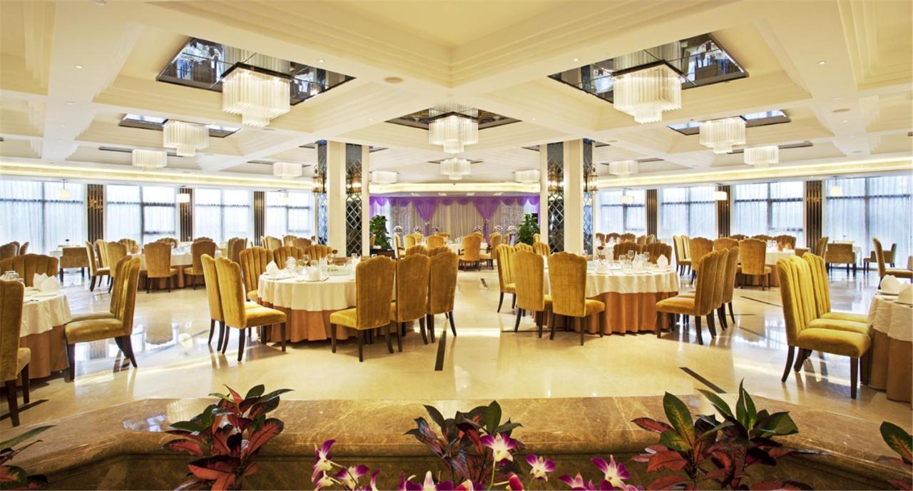 Joya International Hotel Szanja Kültér fotó